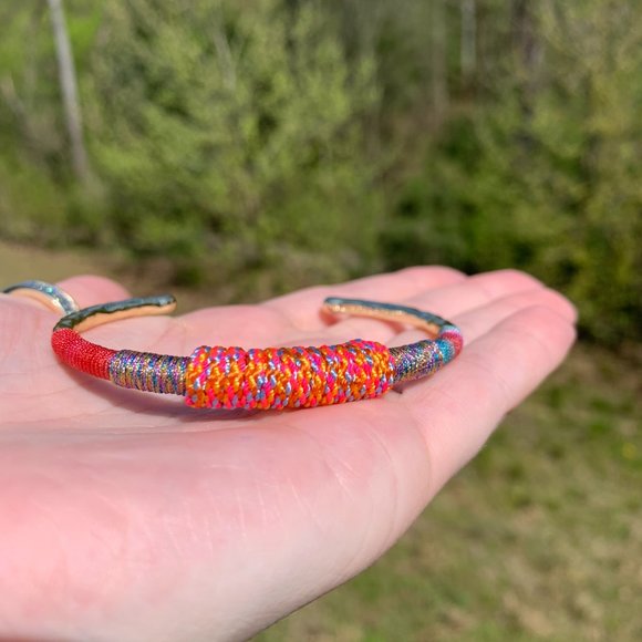 KENDRA SCOTT • Masie Gold Cuff Bracelet #1 - Picture 1 of 6
